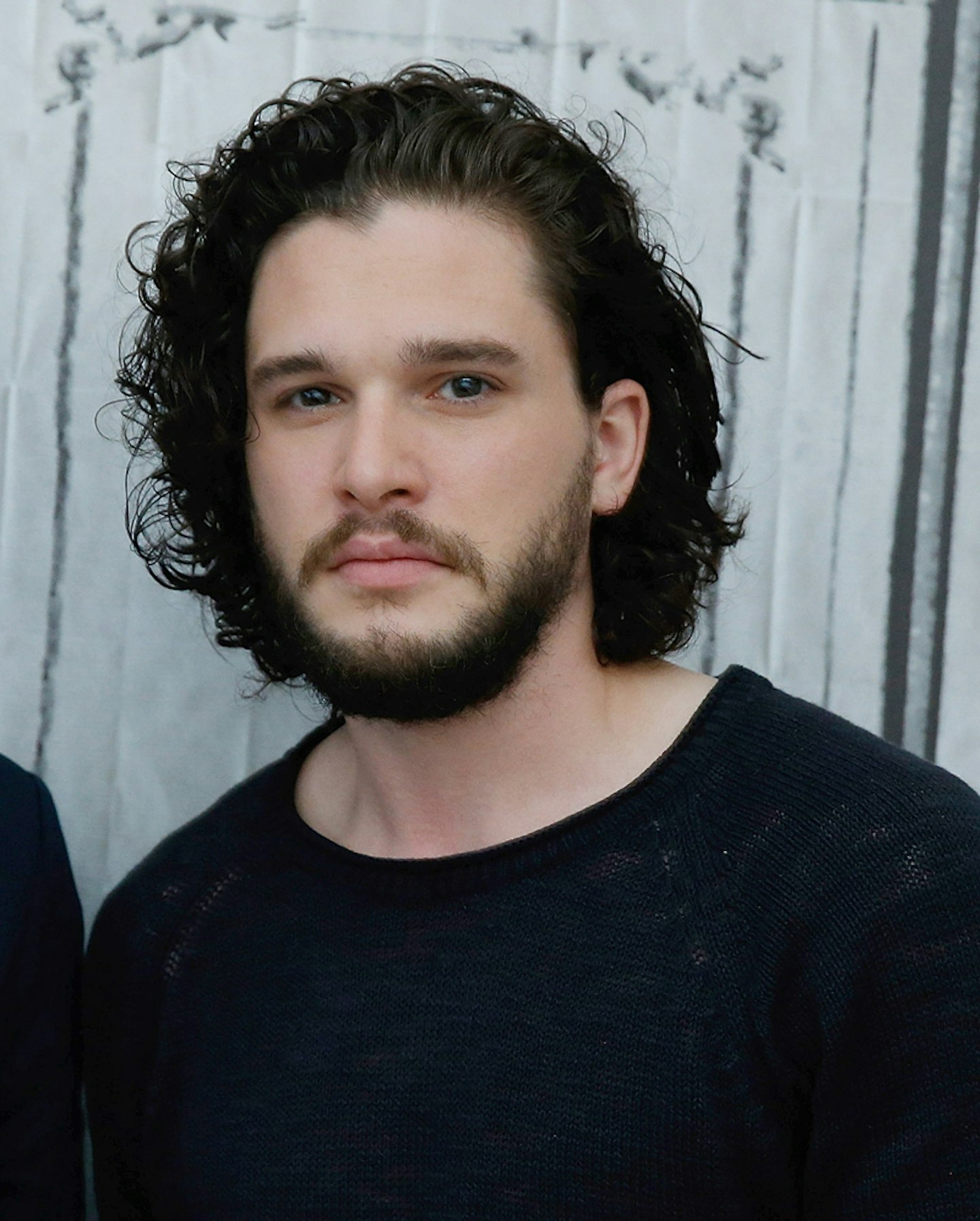 kit harington game of thrones jon snow hair curly curls perm man hot