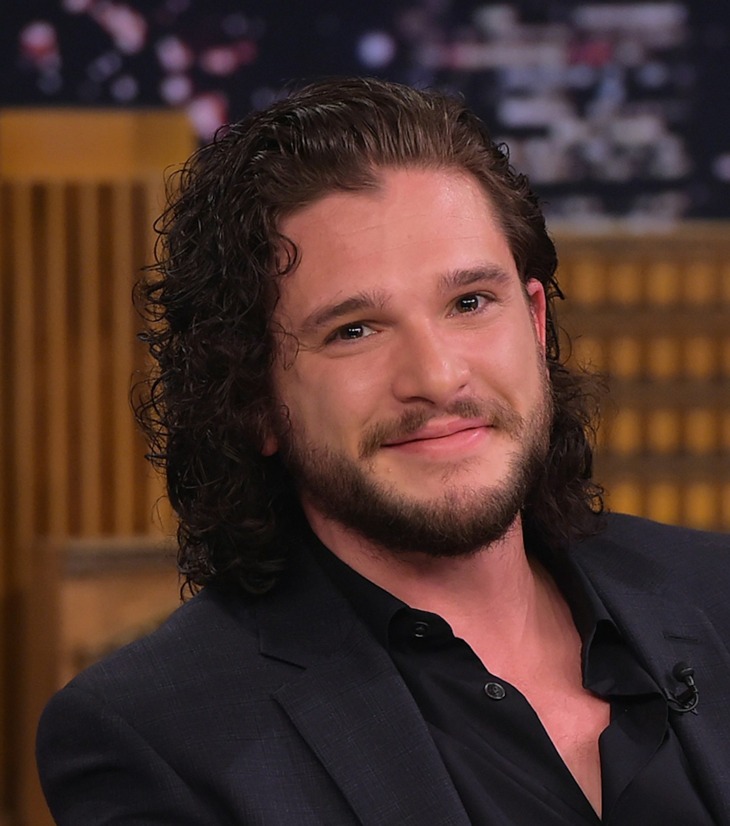 kit harington game of thrones jon snow hair curly curls perm man hot