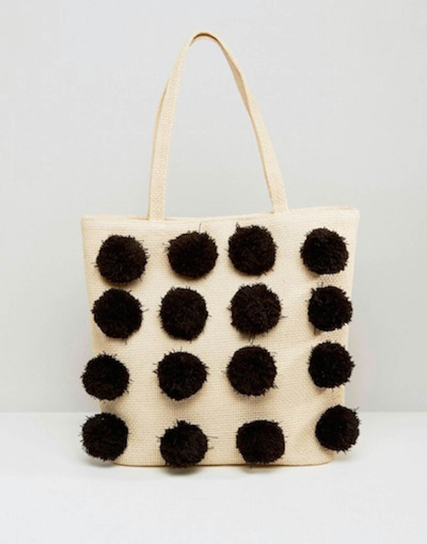 Pom pom tote bag.