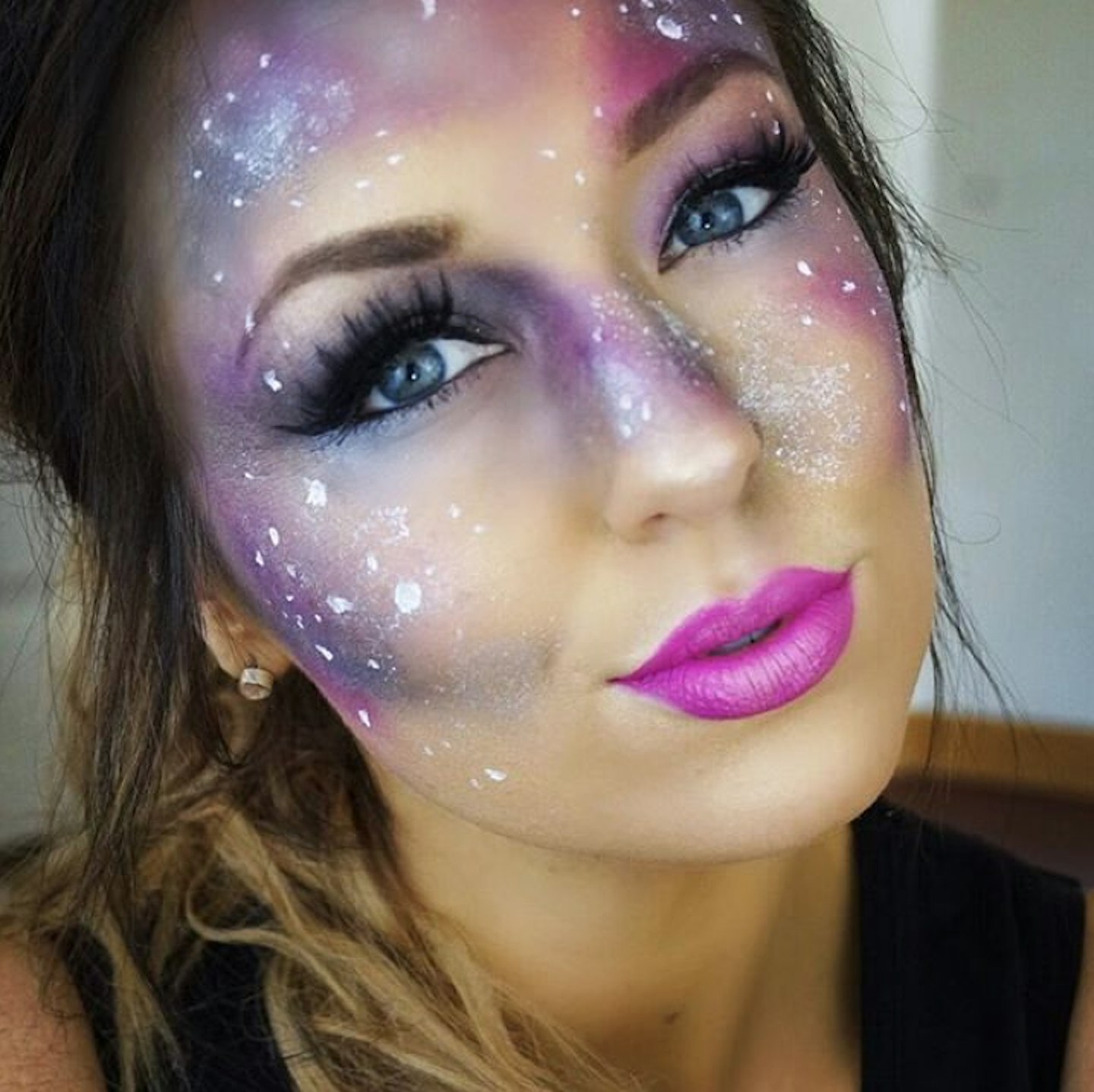 Summer beauty trend: galaxy freckles