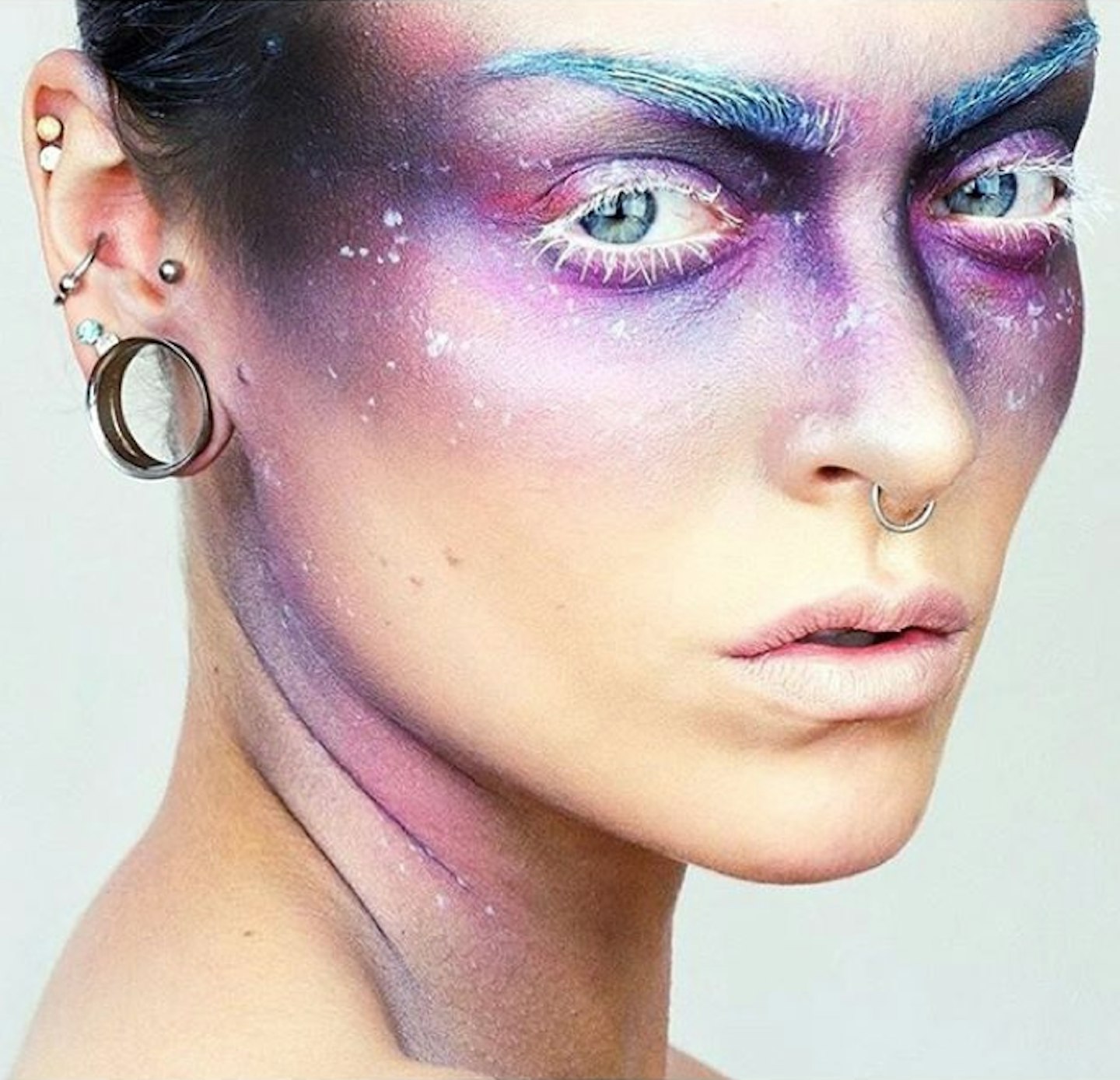 Summer beauty trend: galaxy freckles