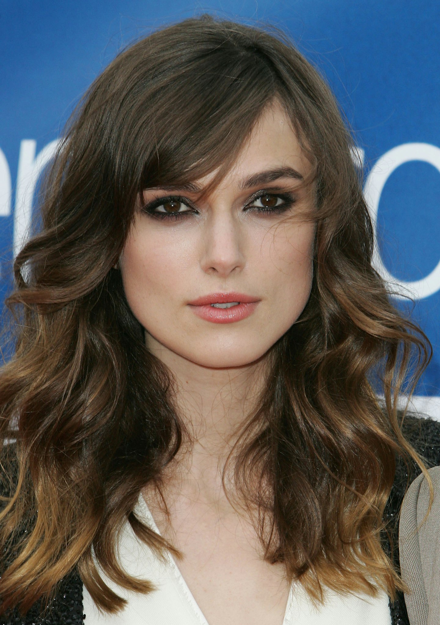 keira knightley long hair fringe bangs