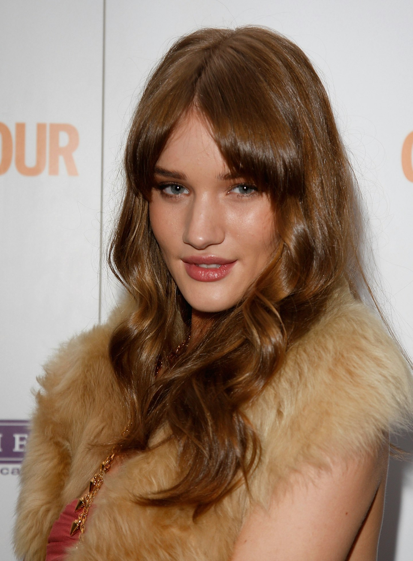 rosie huntington whiteley long hair fringe bangs