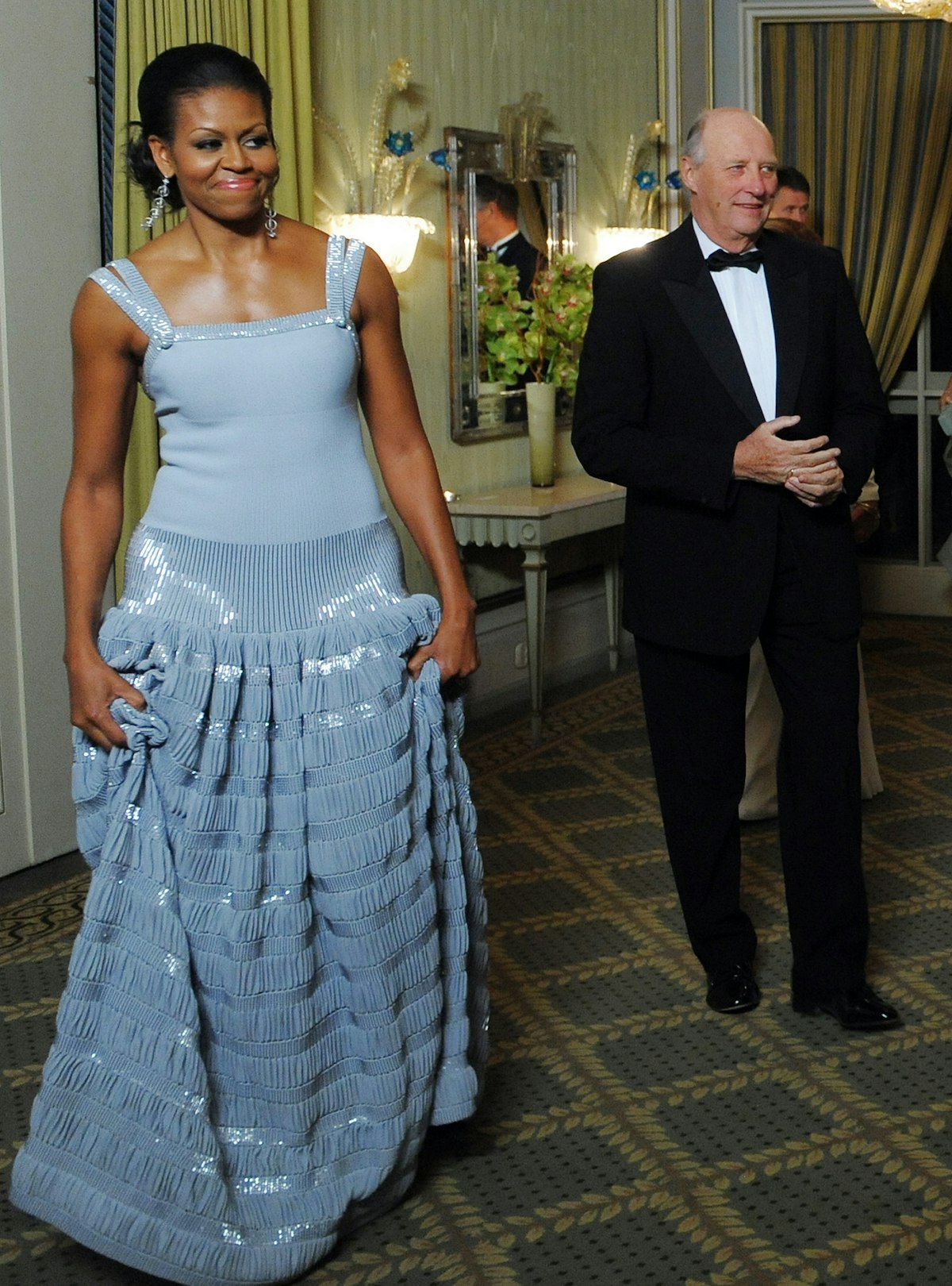 Michelle Obama Finally Reveals What Melania Trump Gave Her In The ...