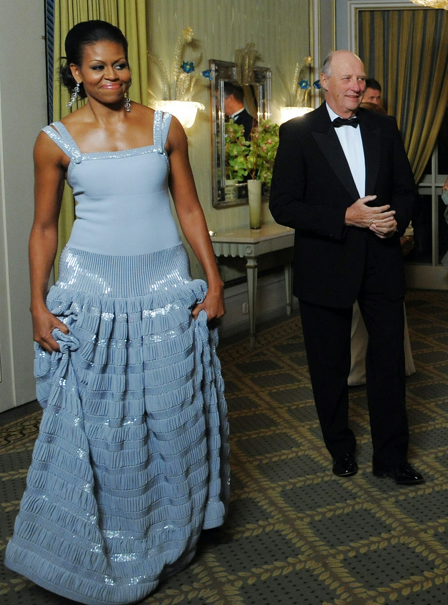 michelle obama azzedine alaia nobel banquet