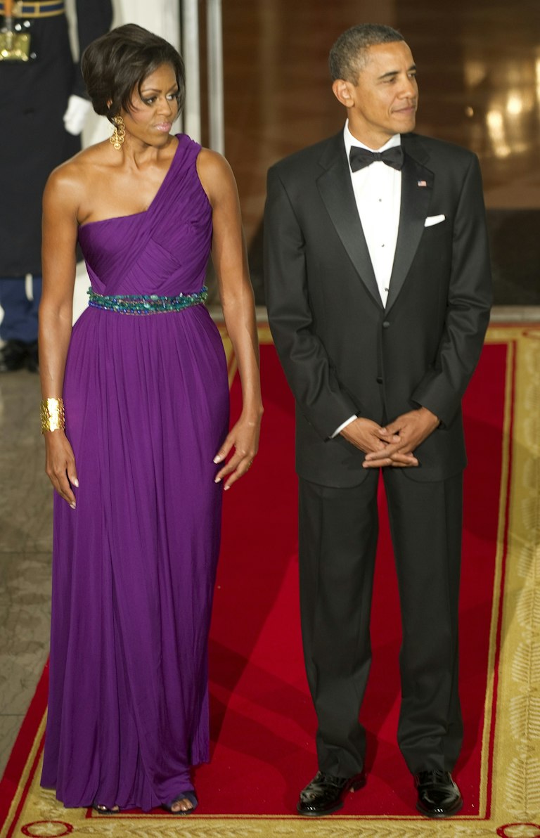 Michelle Obama Finally Reveals What Melania Trump Gave Her In The ...