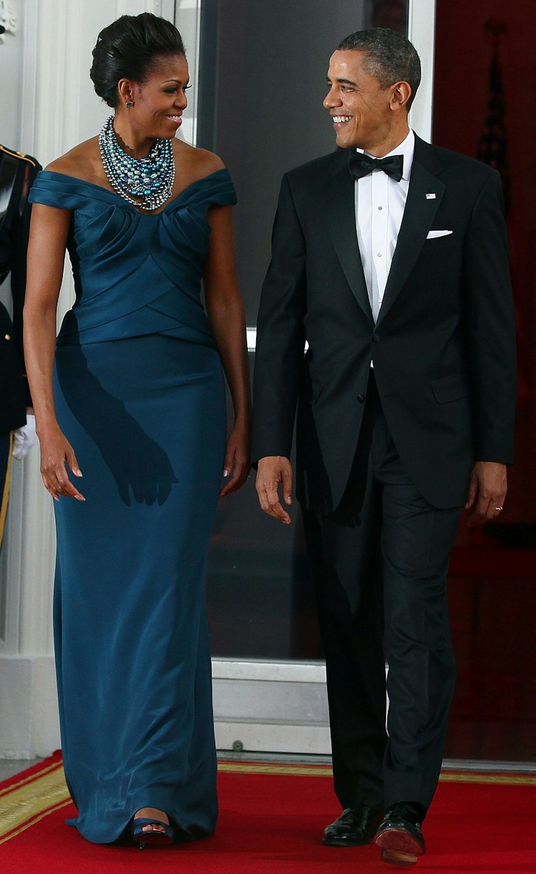 Michelle Obama Finally Reveals What Melania Trump Gave Her In The ...