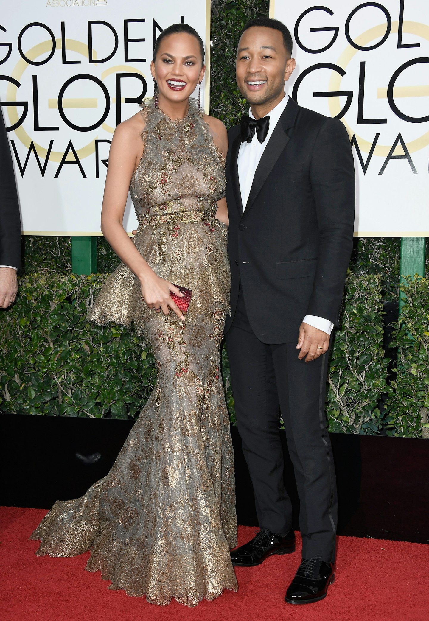 chrissy teigen john legend golden globes