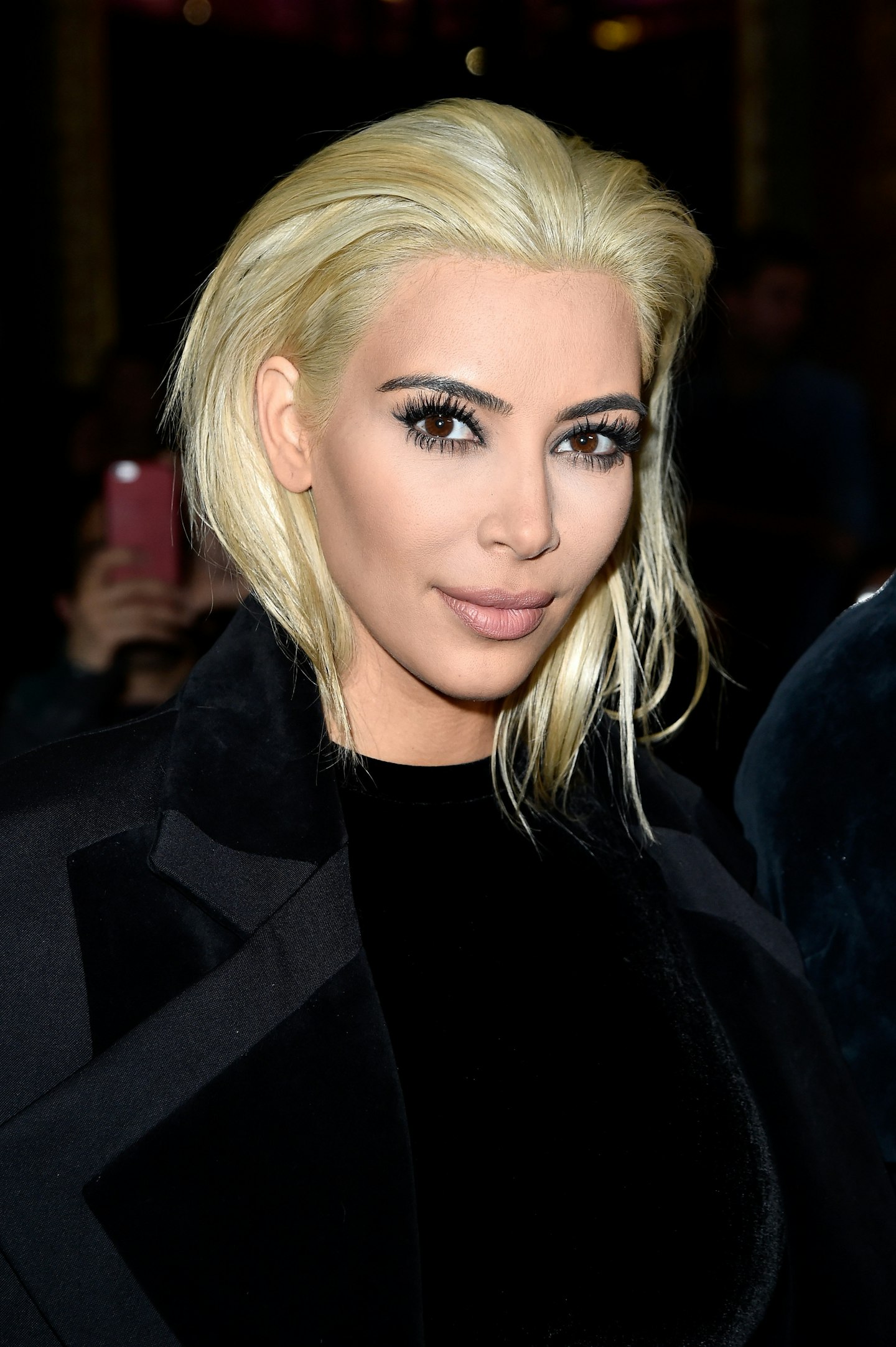 kim kardashian blonde hair lob