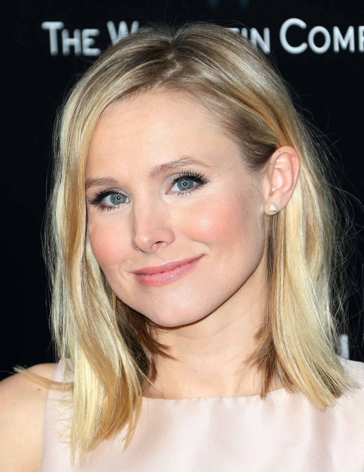 kristen bell short hair lob