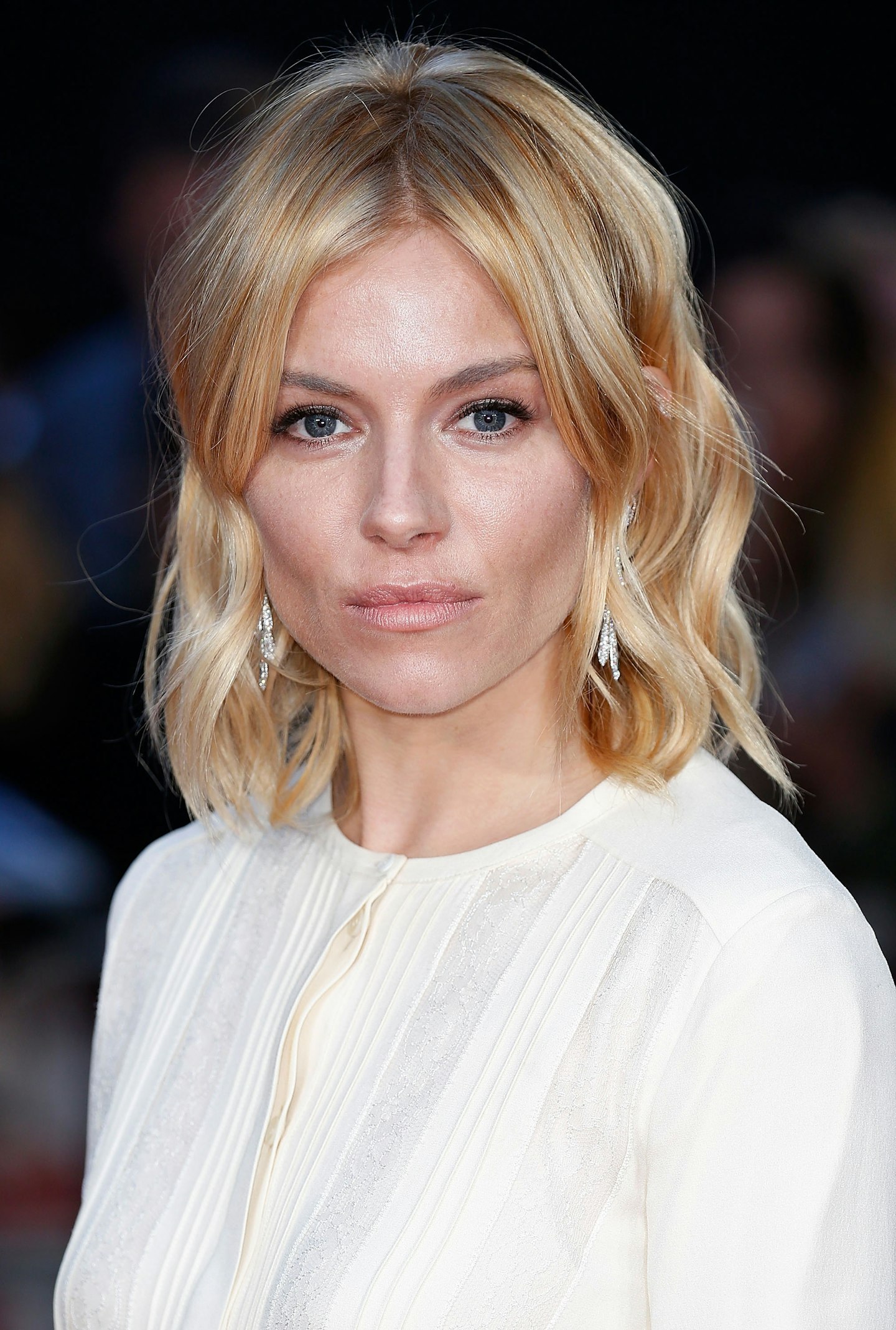 sienna miller short hair lob