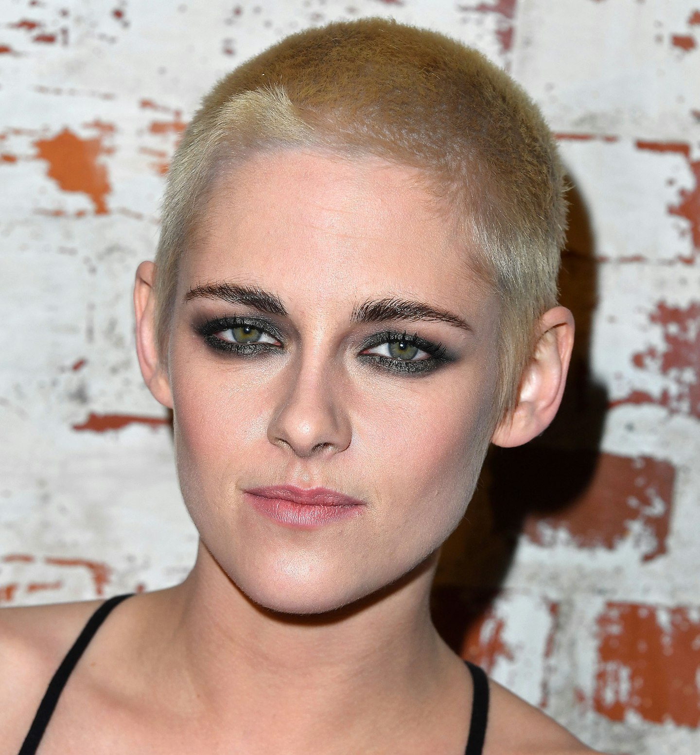 Kristen_Stewart_Buzz_Cut