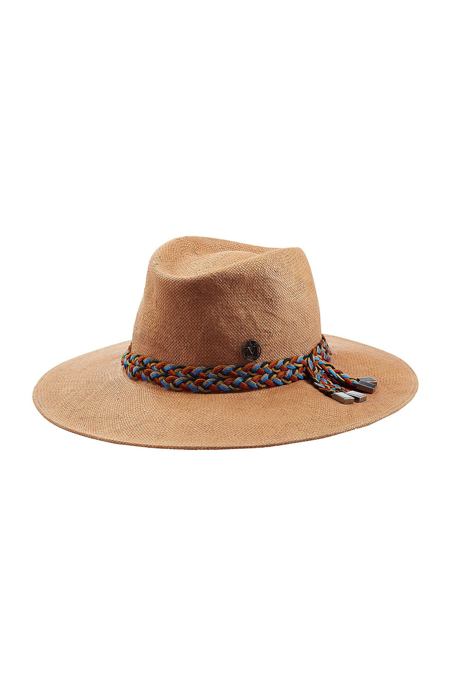 straw-hat-fashion-trend
