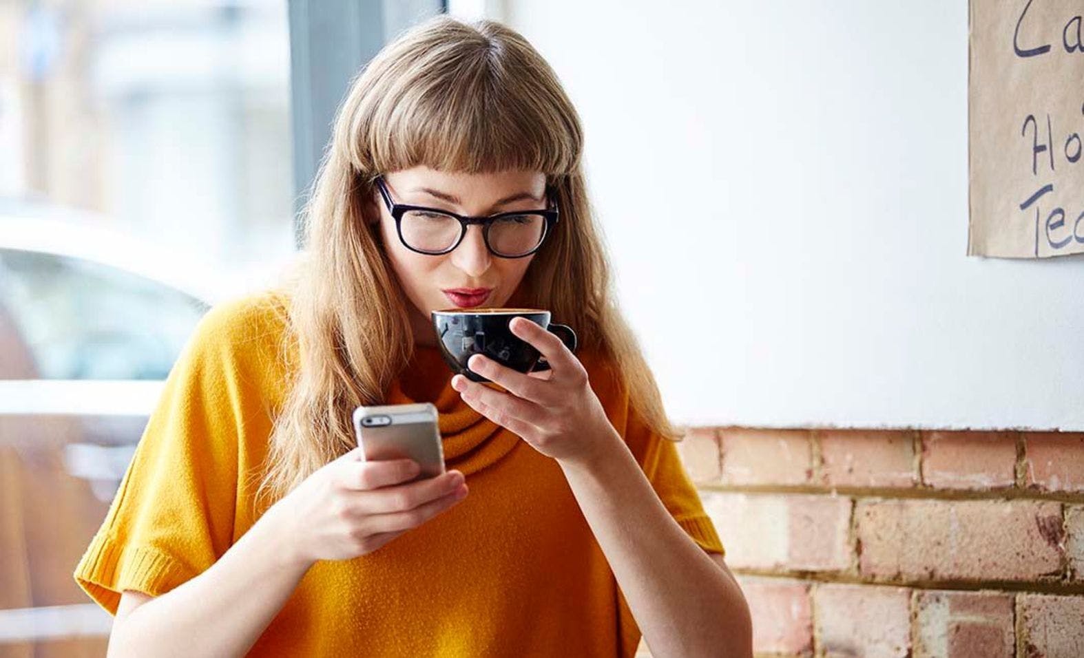 The Best Responses When Your Man Texts You - Grazia