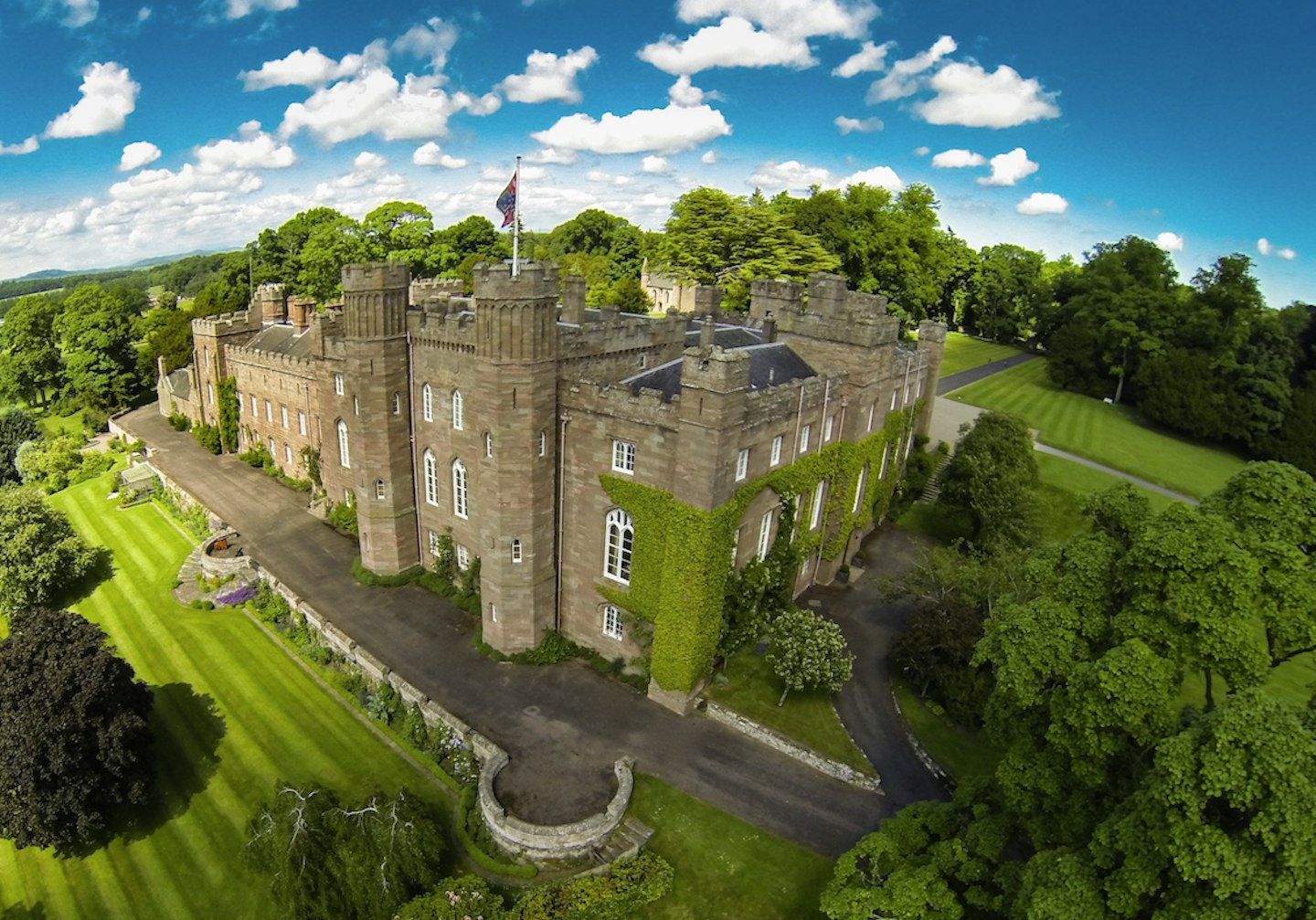 scone castle, scotland, airbnb properties, rental properties