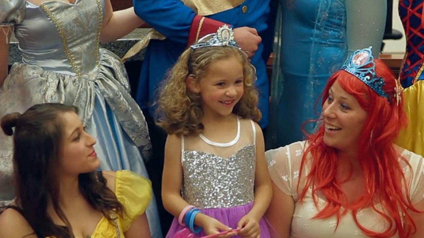 Little girl gets disney princesses at her adoption hearing