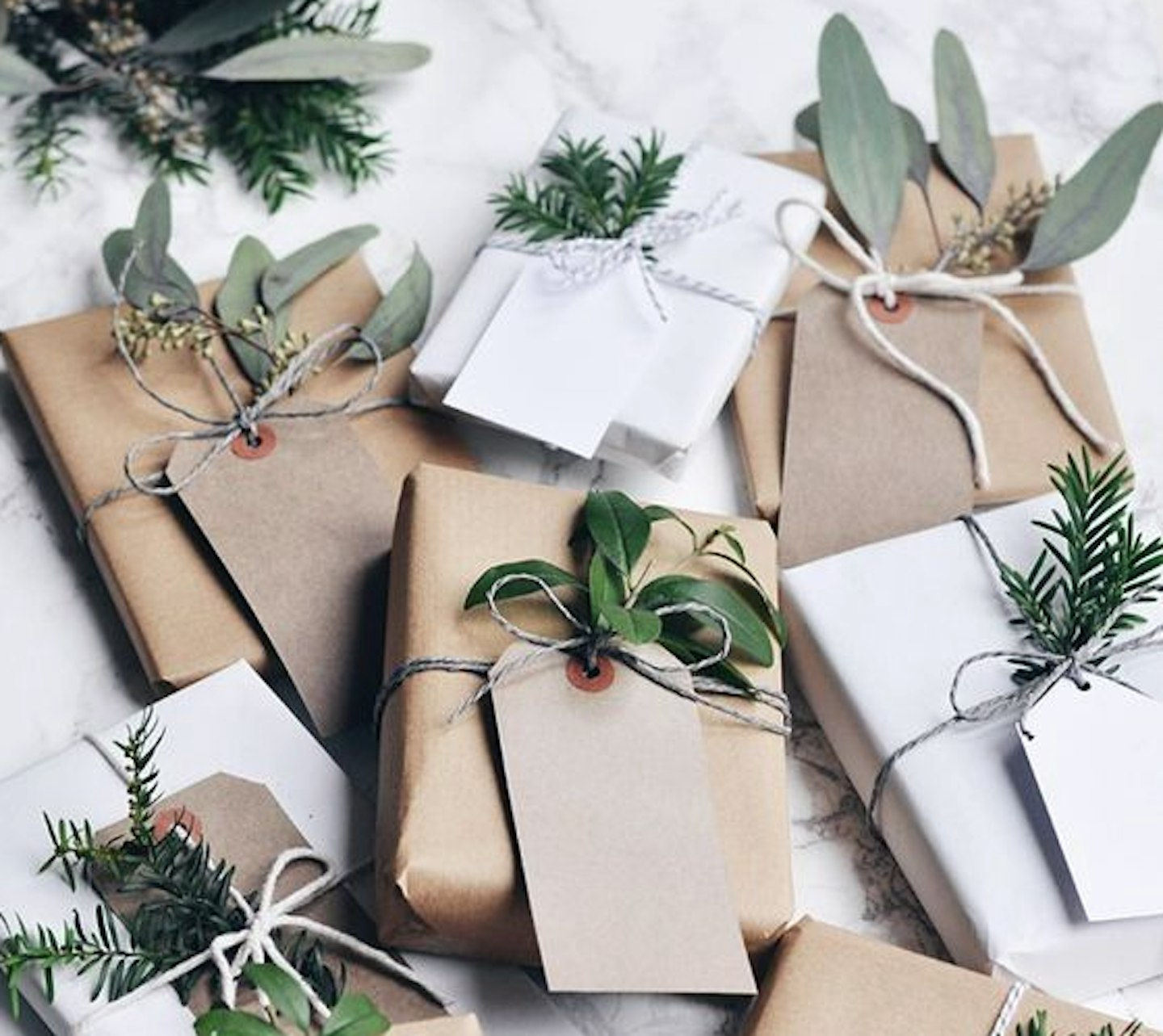 How To Wrap Your Christmas Presents (With Pinterest Tutorials