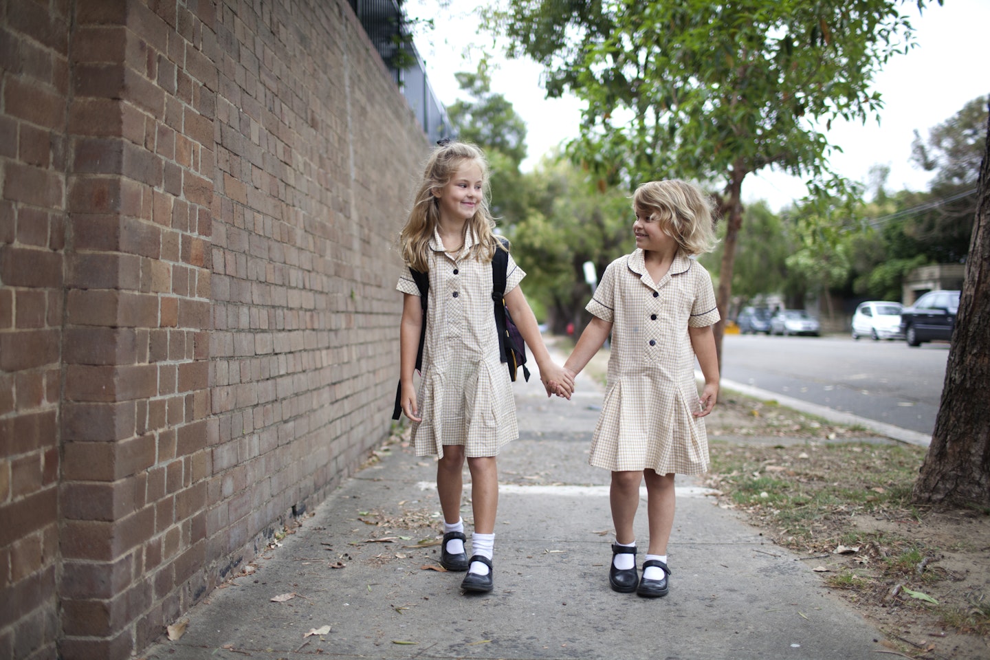 children walk to school alone