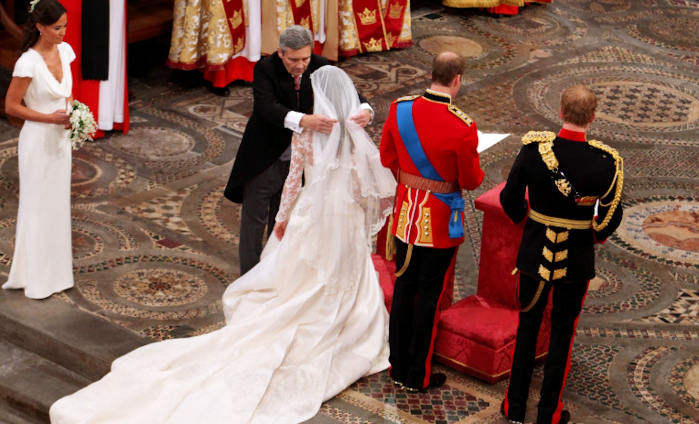 kate-middleton-veil-wedding