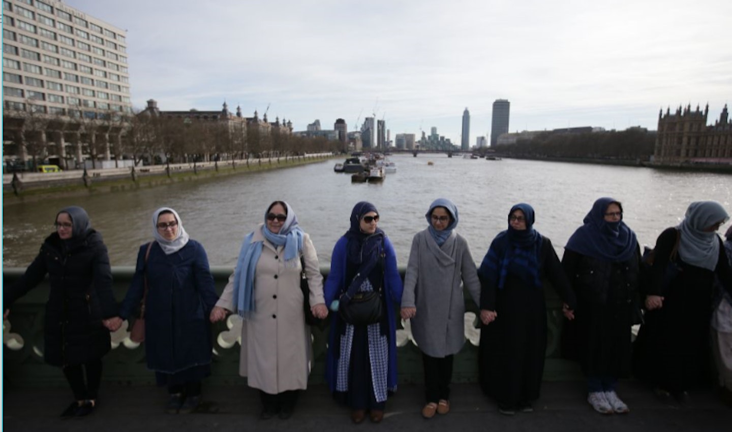 Muslim-women-one