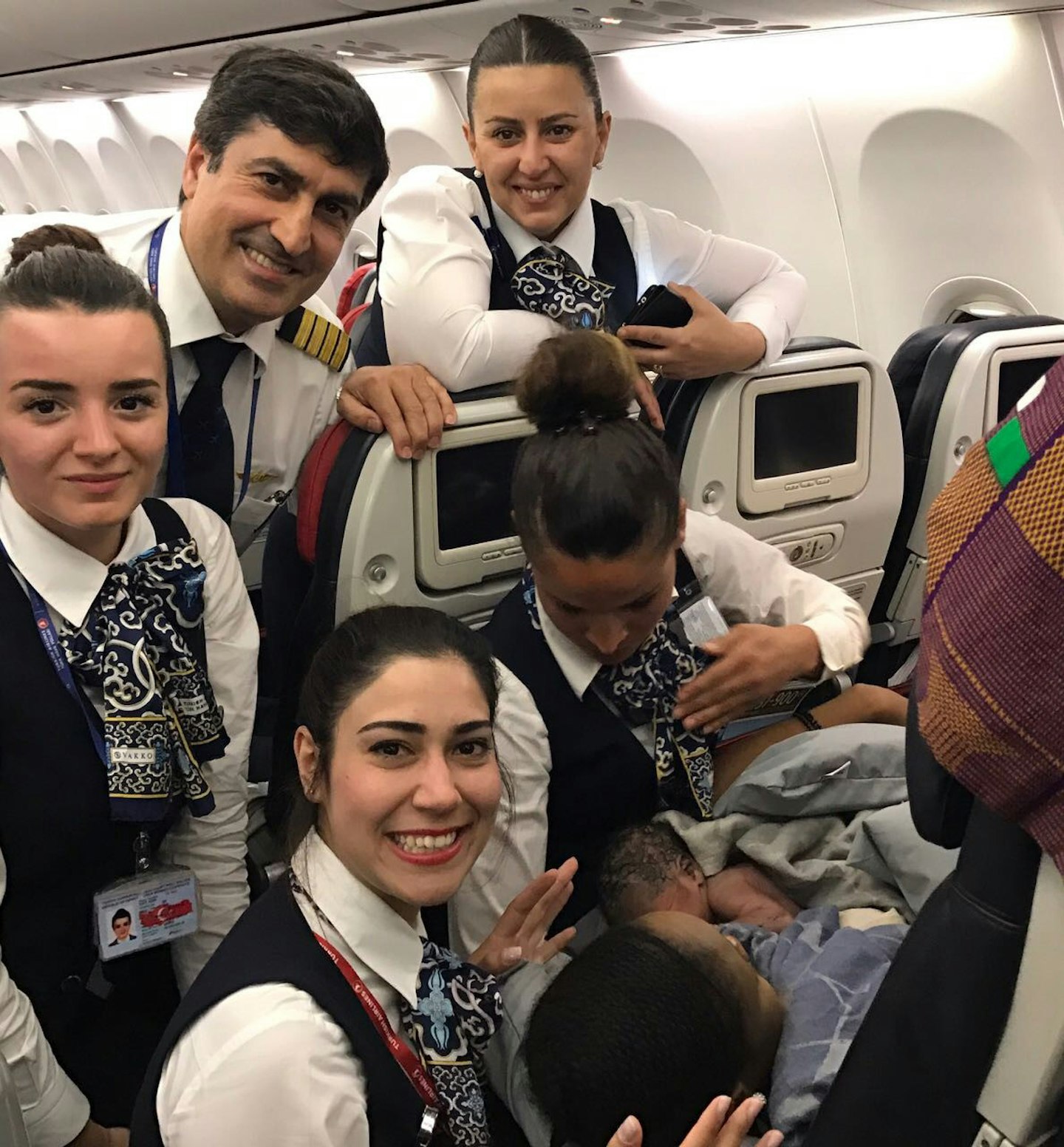 nafi-diaby-gives-birth-flight-42000ft-turkish-airlines-crew-baby-kadiju