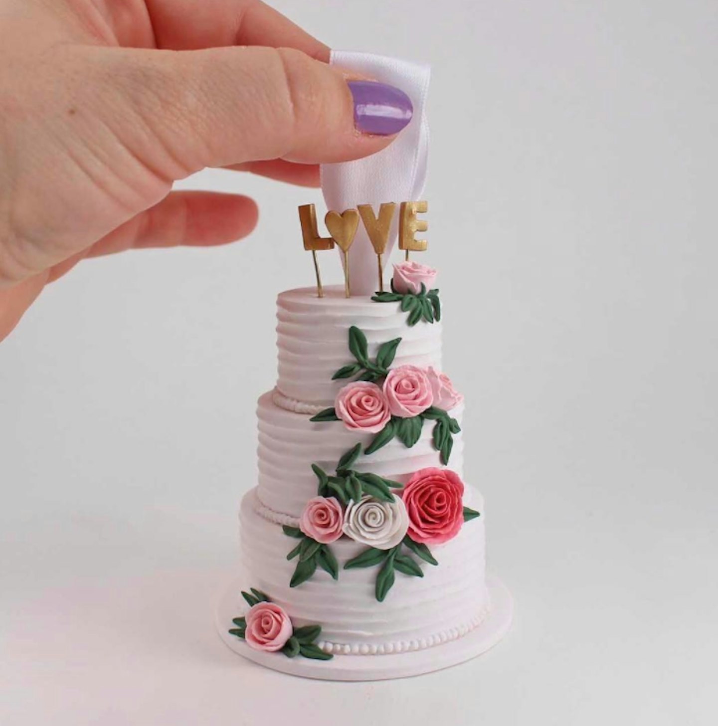 miniature-wedding-cake