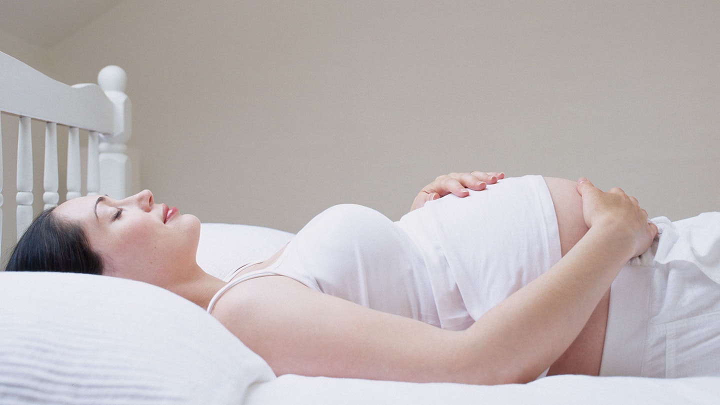 sleeping-back-whilst-pregnant-make-four-times-likely-stillbirth-tommys-charity