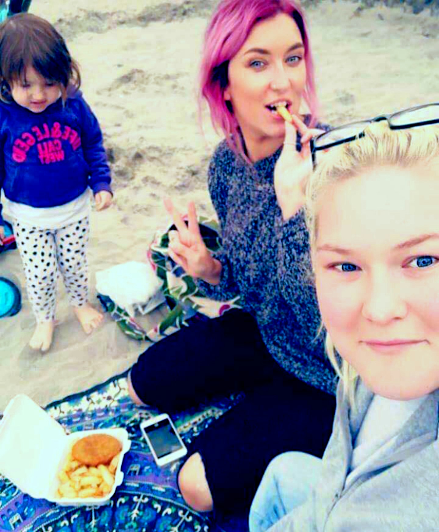 gylisa-jayne-defends-lesbian-mummy-friend