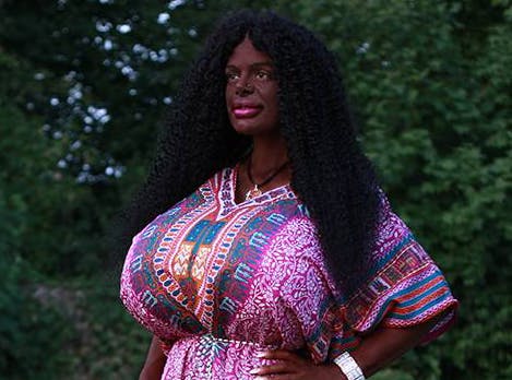 Martina Big says she is now a black woman with African hair Closer picture image