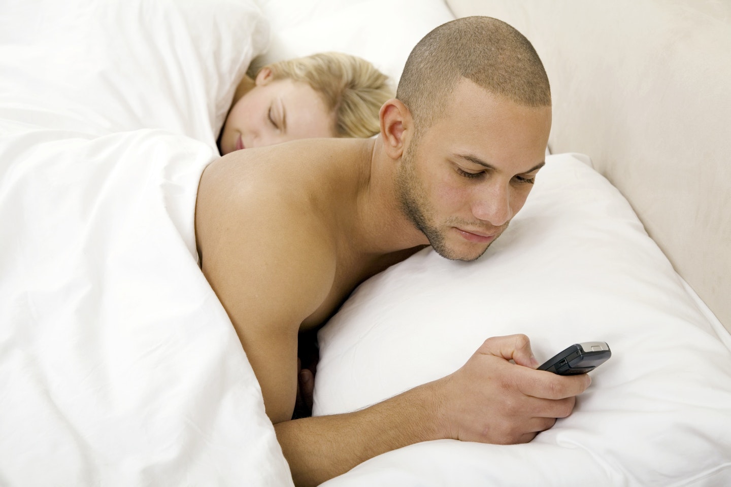 social-media-couple-sex