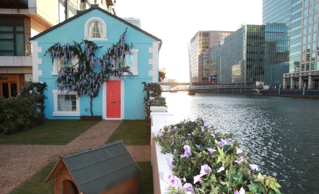 All Aboard The AirBNB Floating House Party | Grazia