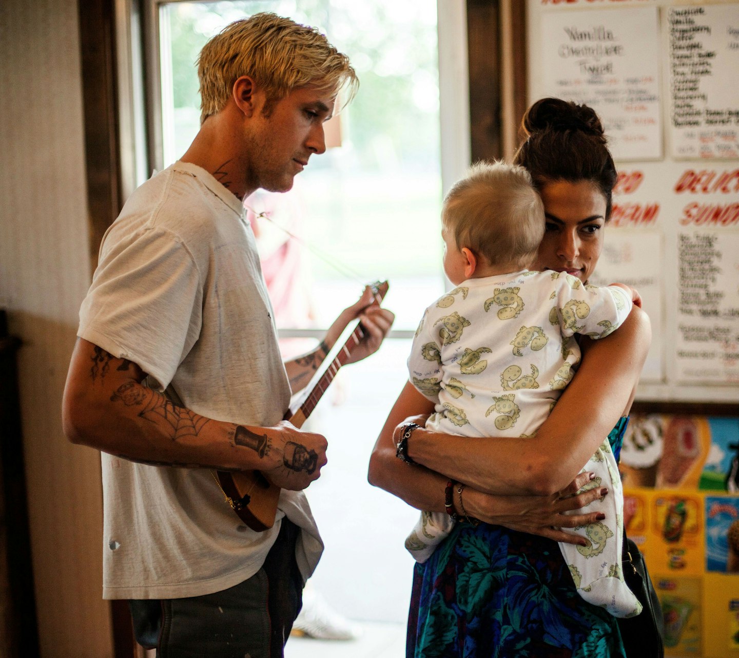 Ryan and Eva on set for The Place Beyond The Pines.