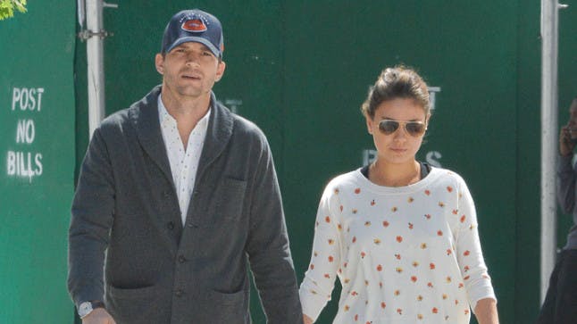 Mila Kunis finally confirms her pregnancy and opens up about her(02)