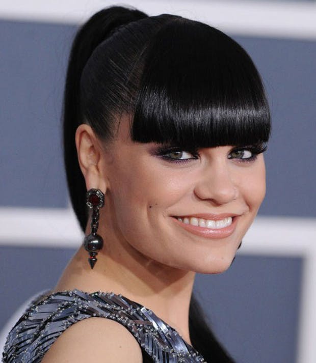 Jessie J showcases her newly cropped locks in a new photoshoot after giving  herself a DIY haircut  Daily Mail Online