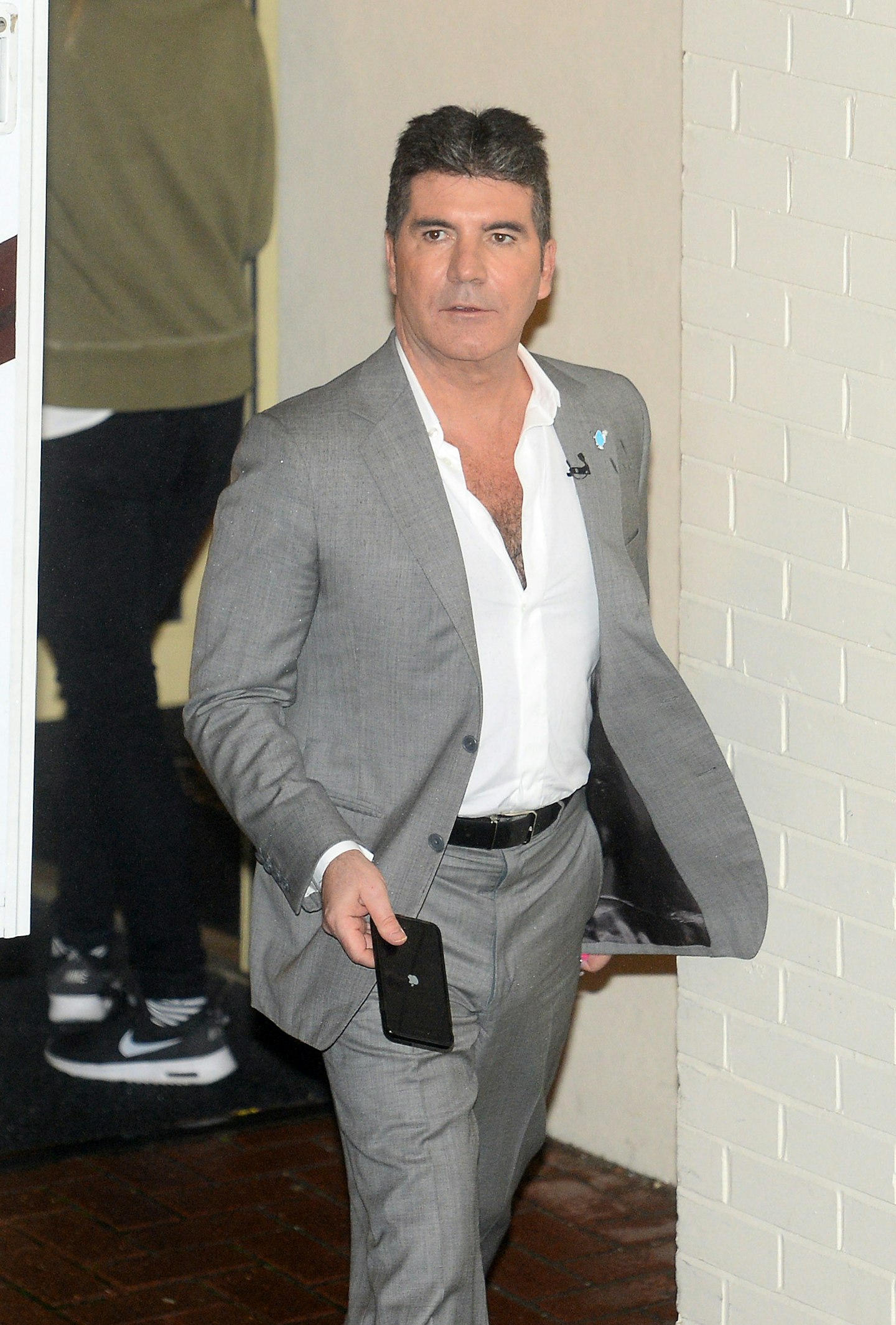 simon-cowell-x-factor-grey-suit