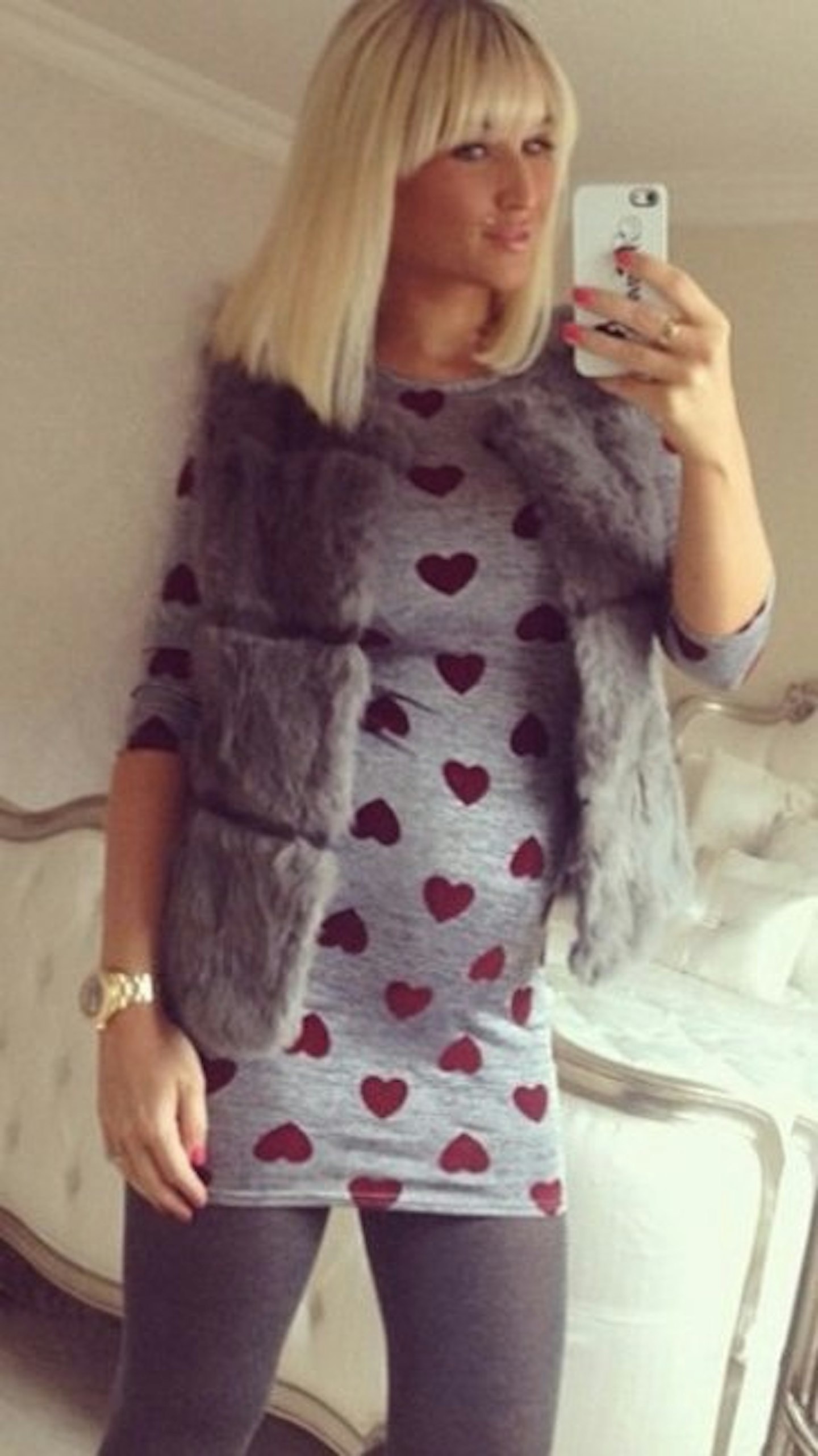 TOWIE's Billie Faiers flaunts her baby bump in a racy underwear selfie on  Instagram