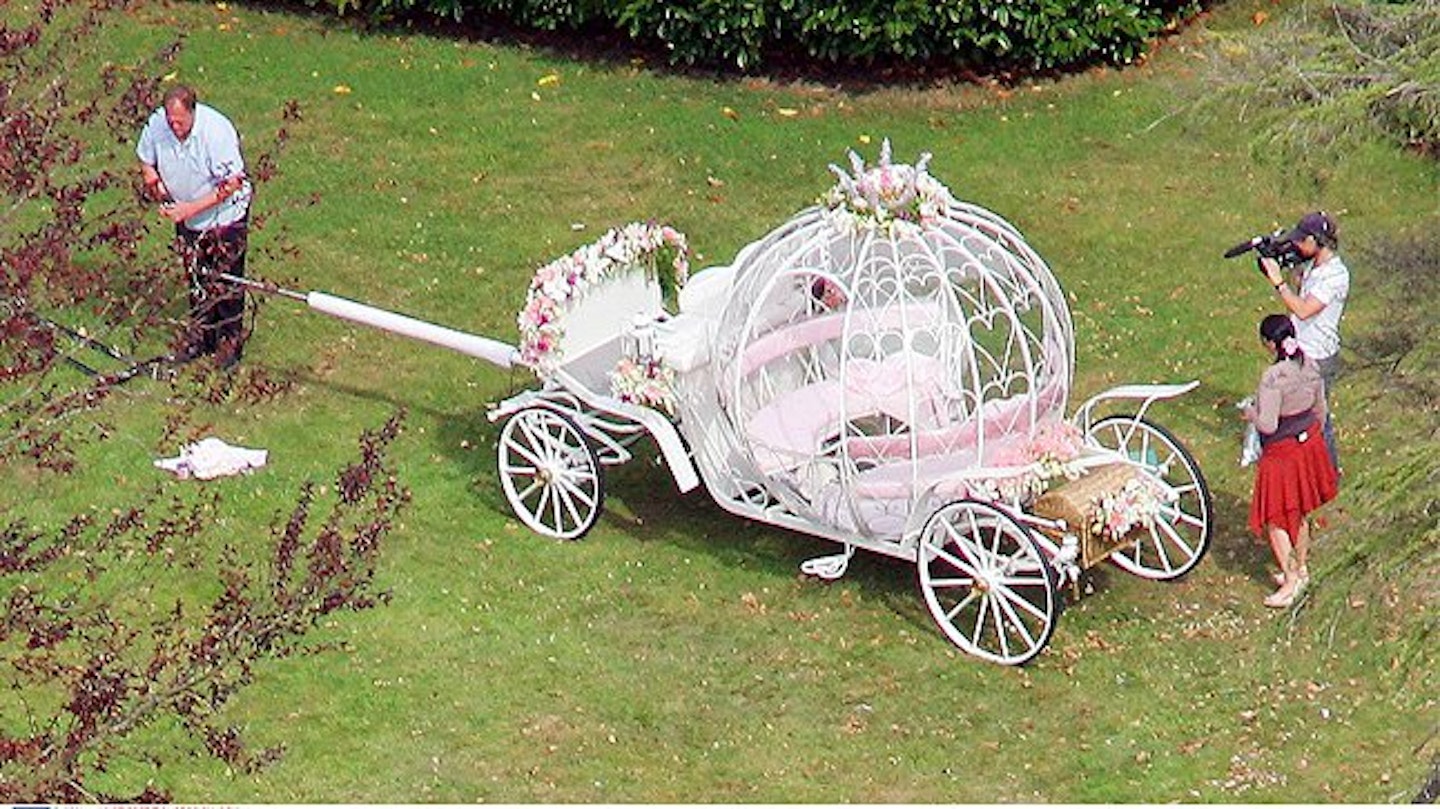 wedding-carriage-cindarella