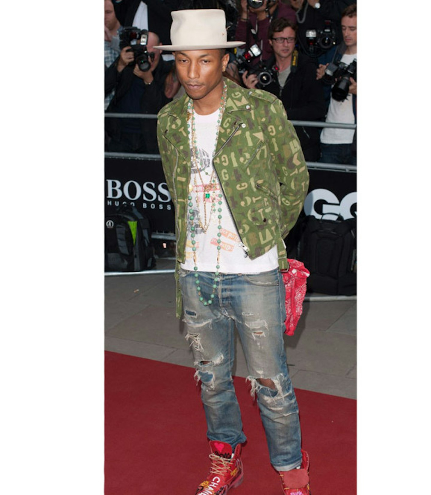 pharrell-williams-gq-awards-2014-7