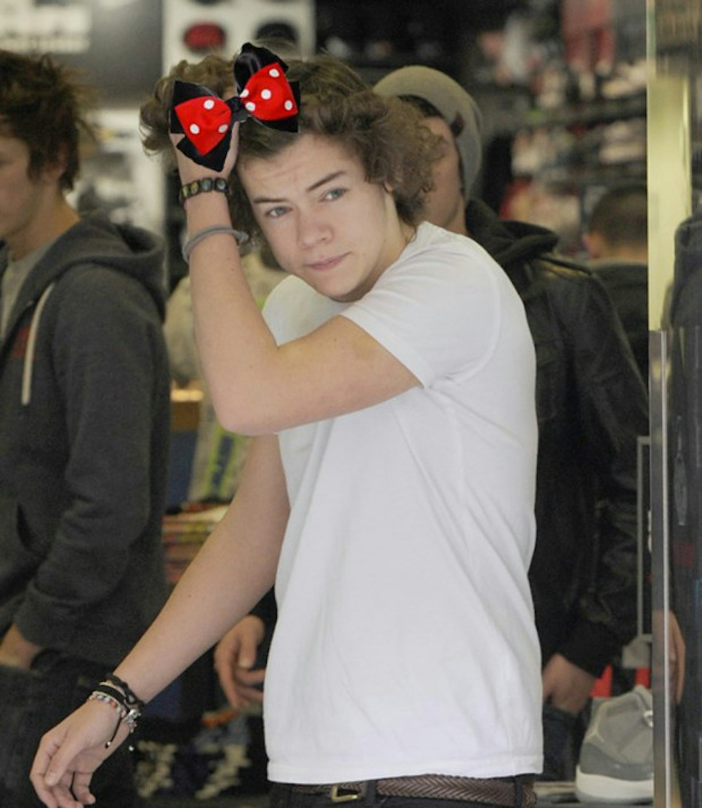 harry-styles-hairclip4