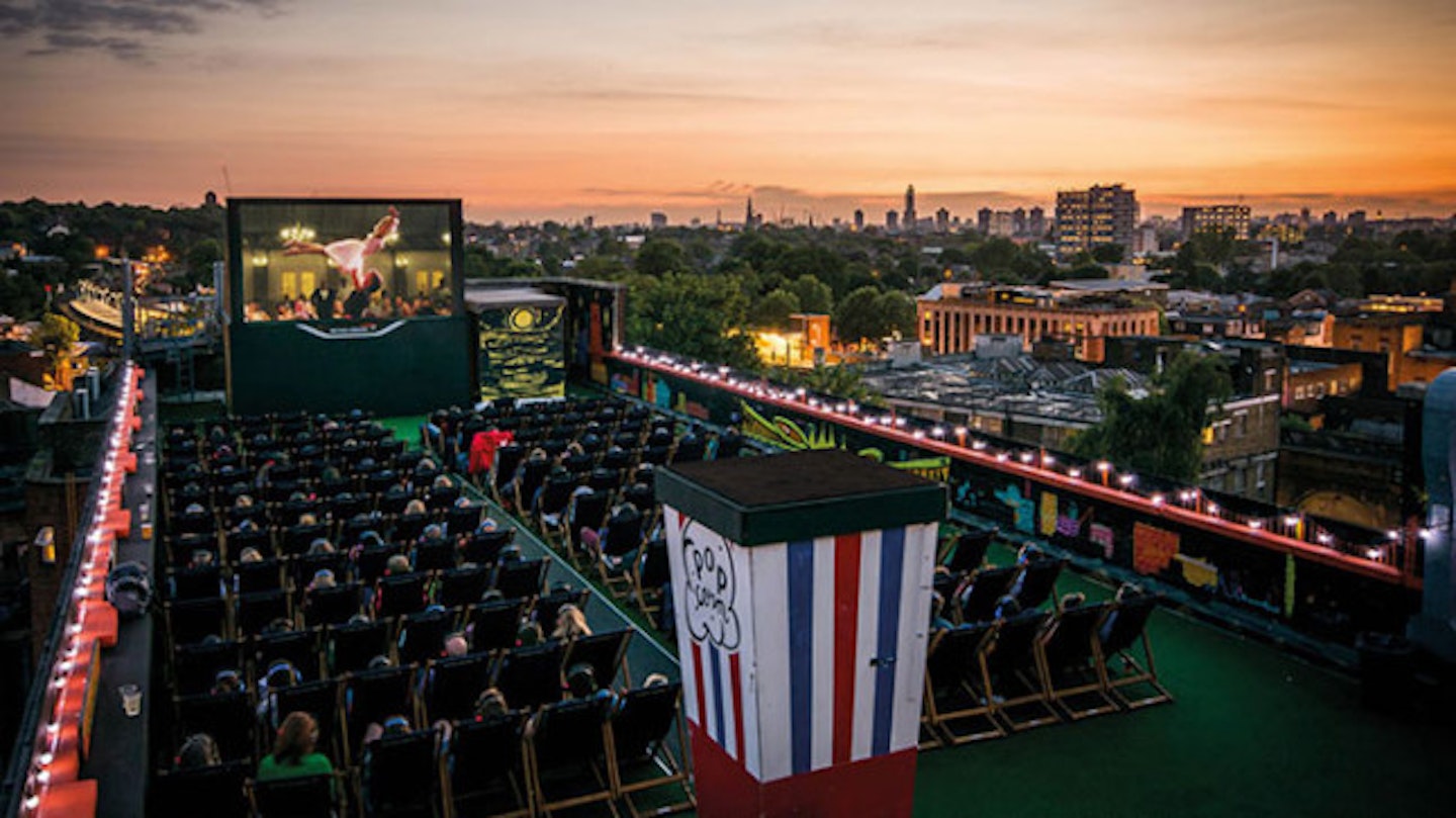 rooftop-outdoor-cinema-uk-2015