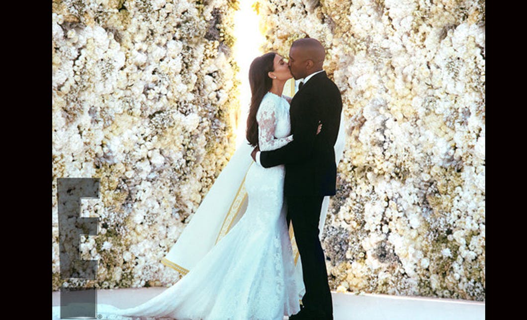 Wedding dress like outlet kim kardashian