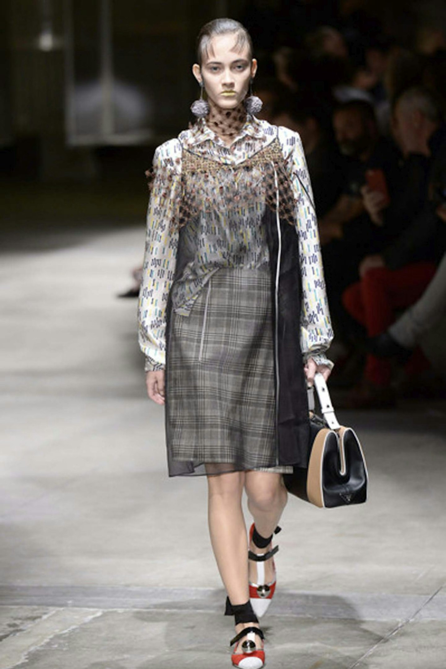 PRAD_RTW_SS16_0250
