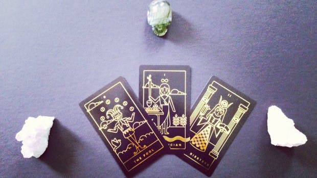 Wanna Learn How To Read Tarot Cards? There’s An App For That Grazia