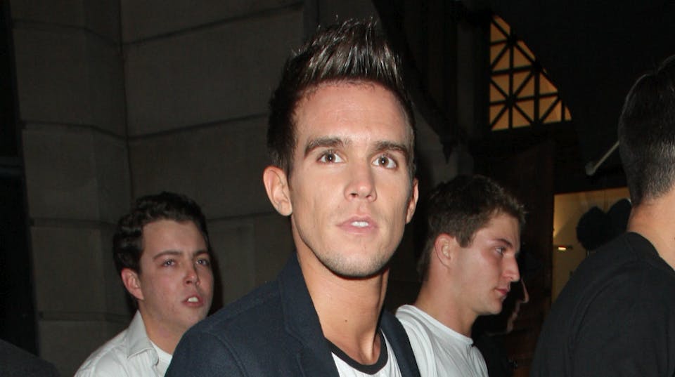 3. How to Get Gary Beadle's Signature Blonde Hair - wide 6