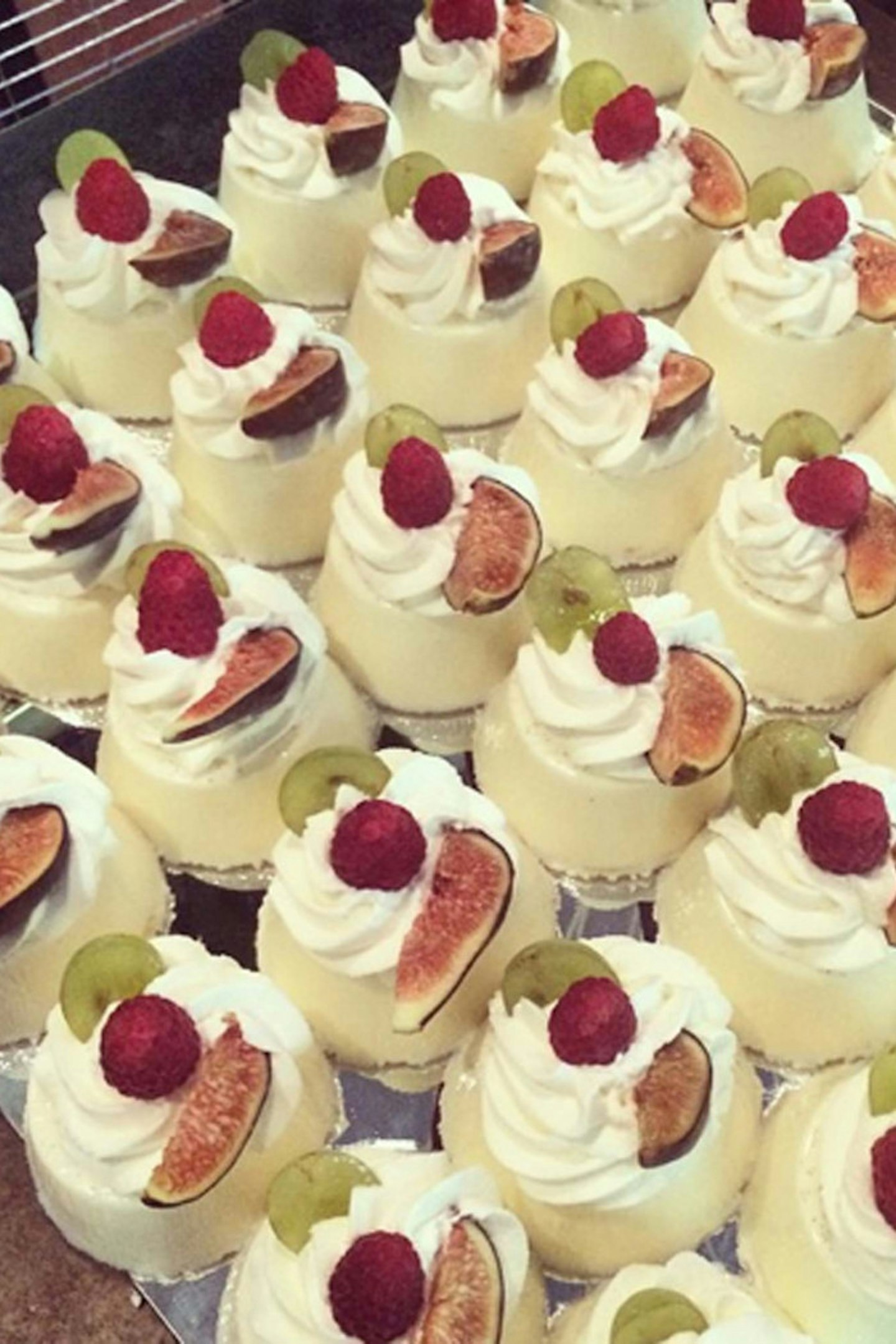 Fuelling up before the @dolcegabbana show #MFW #Grazia360