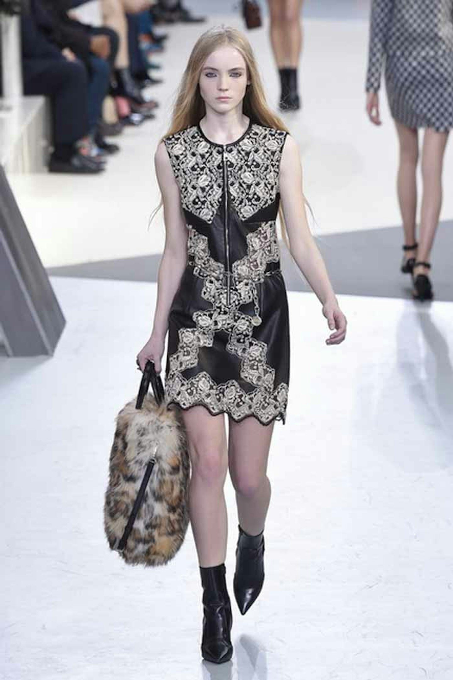AW15CG-LVuitton-053