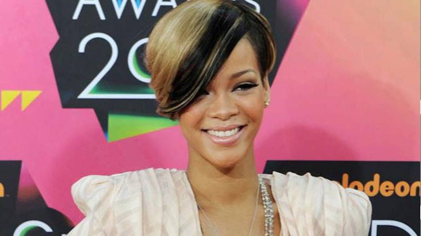rihanna-11