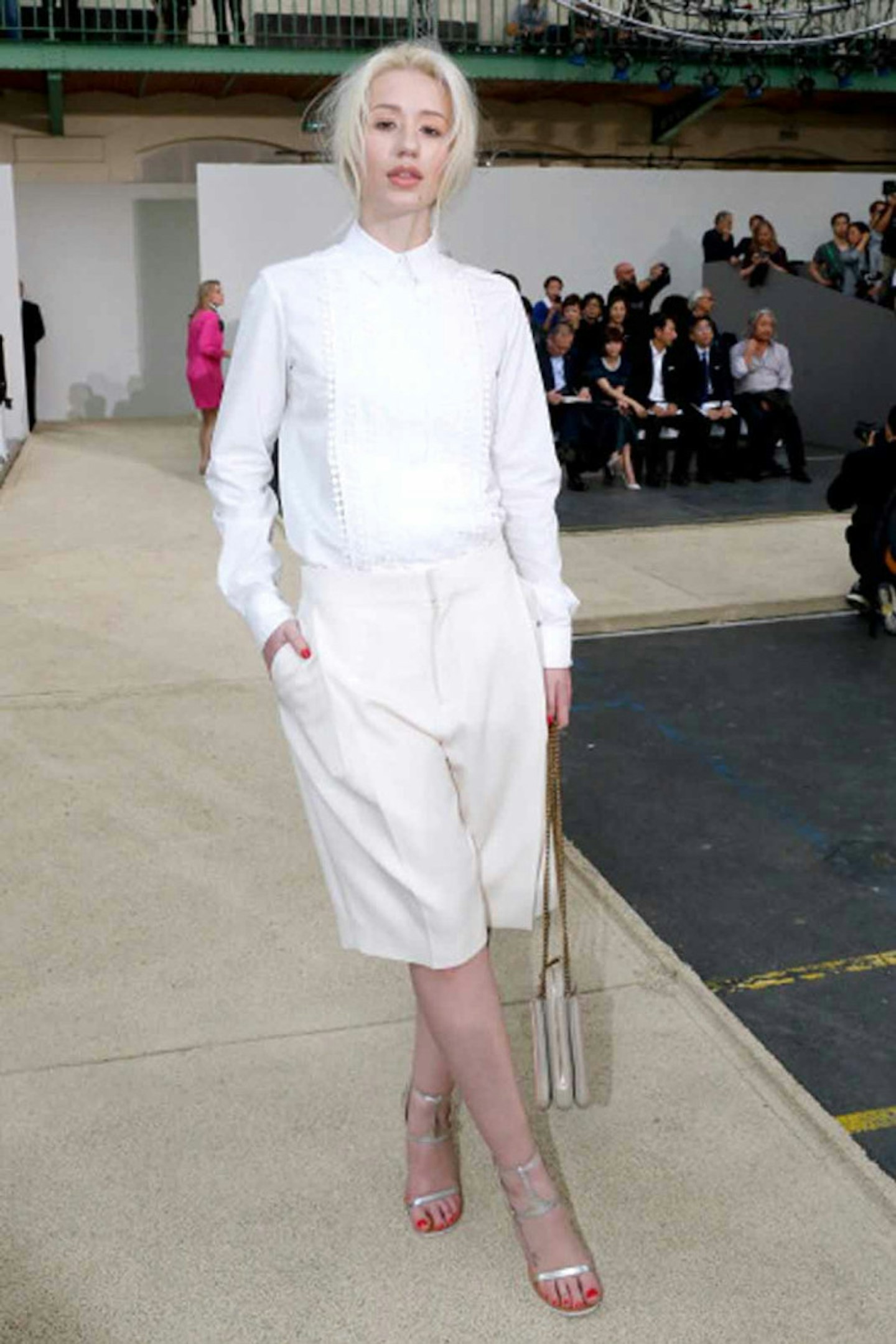 Iggy Azalea style chloe show white outfit