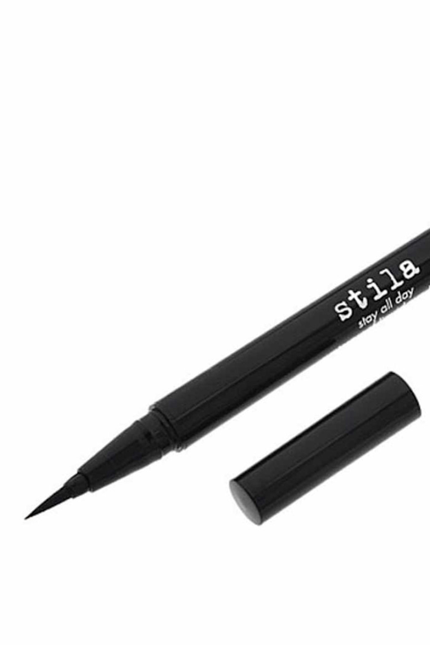 3. Line the top and bottom lash lines