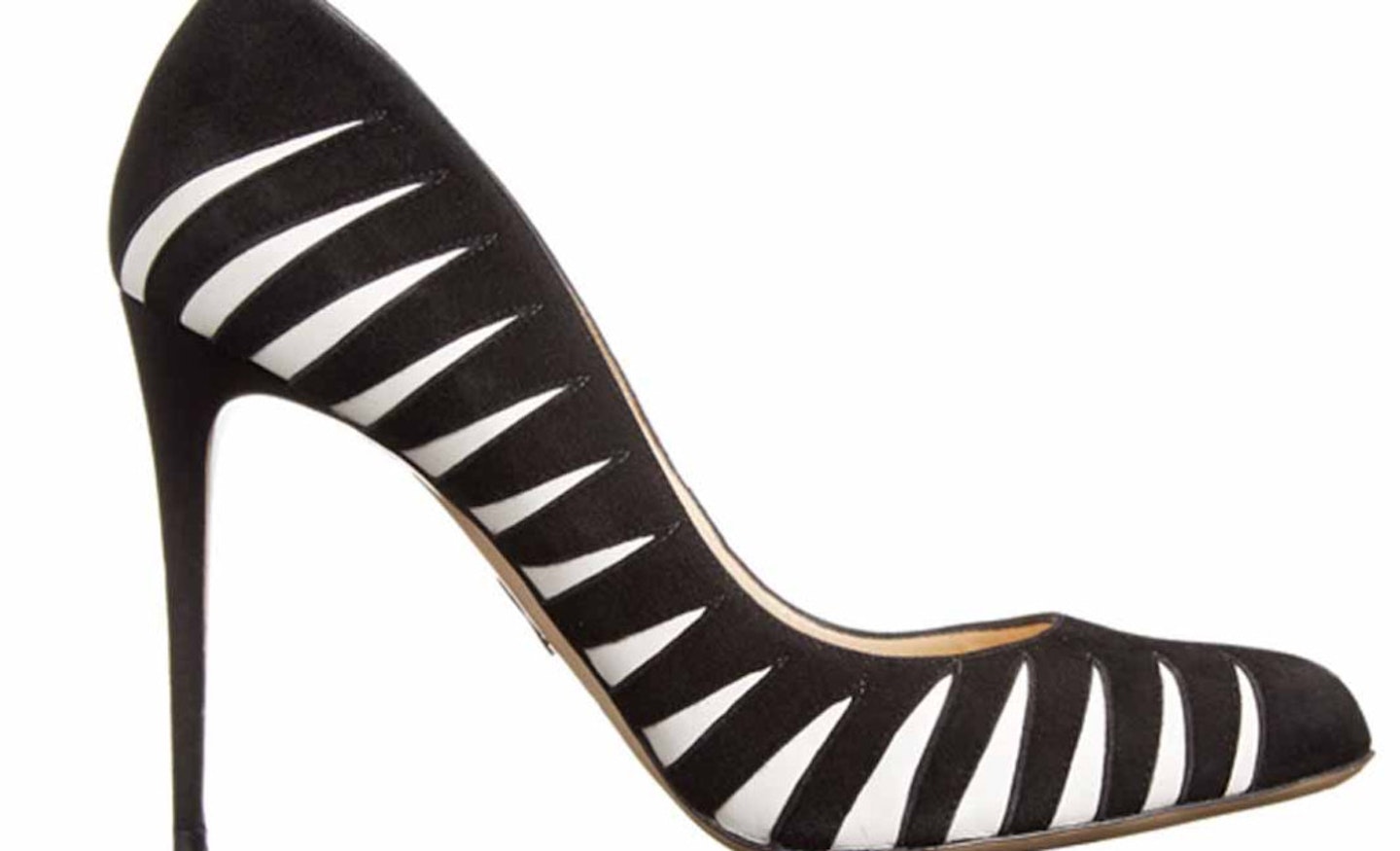 10 hot shoes 54